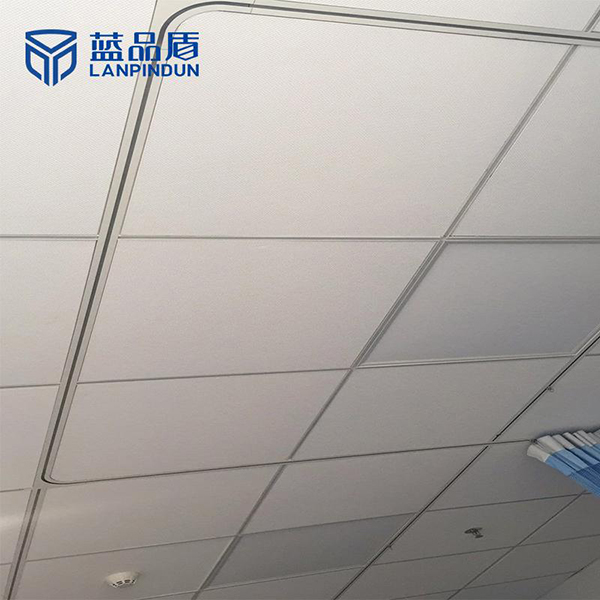 病房輸液軌道有多少配件？【藍(lán)品盾】